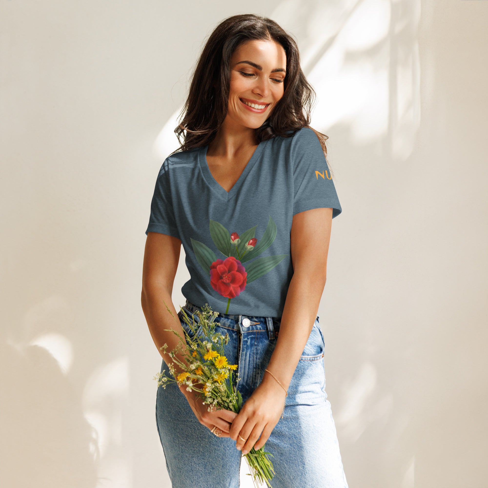 NURU CAMELLIA V-NECK RITUAL TEE - Glow By Hellen